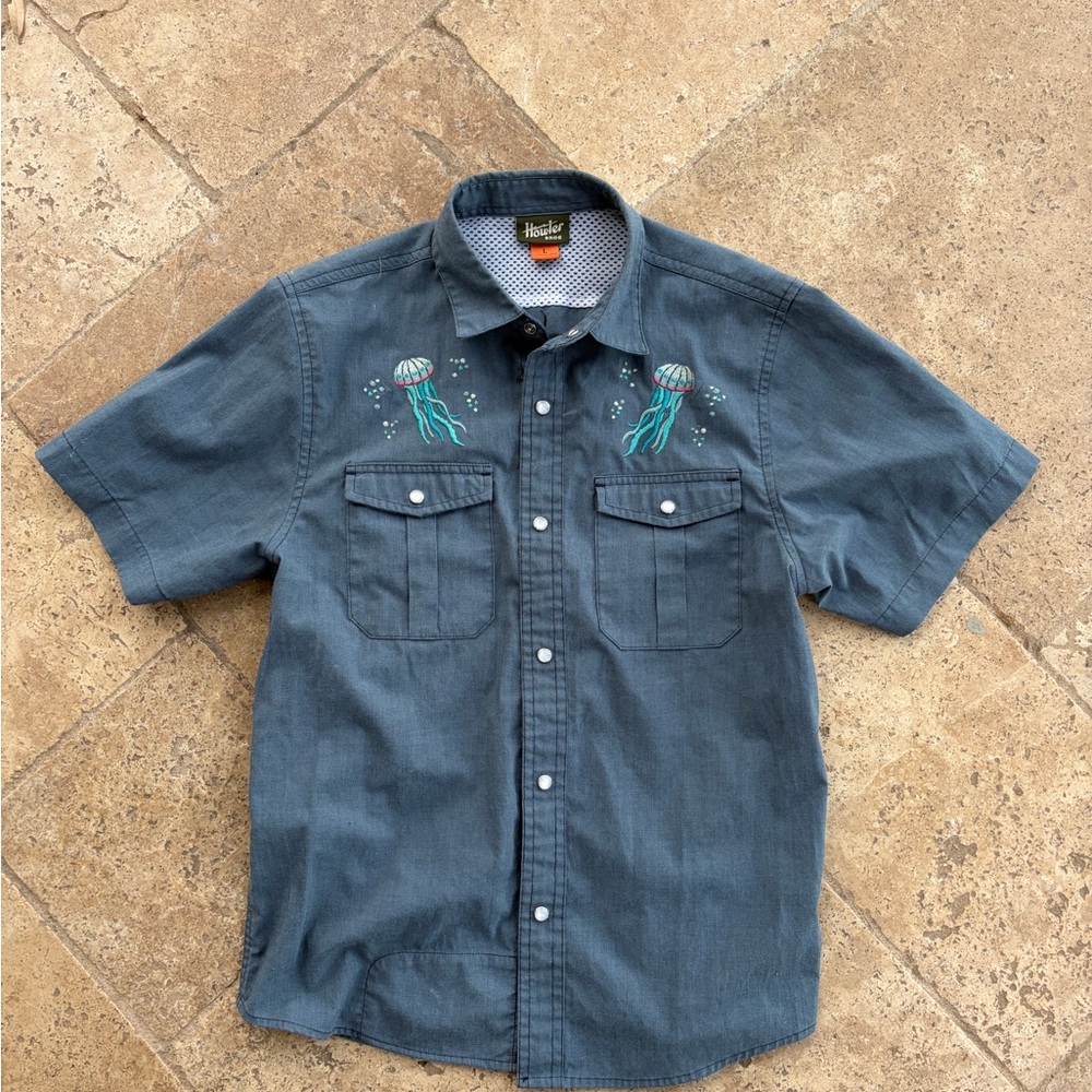 Howler Brothers YOUTH Large Short Sleeve Shirt with Embroidered Jellyfish